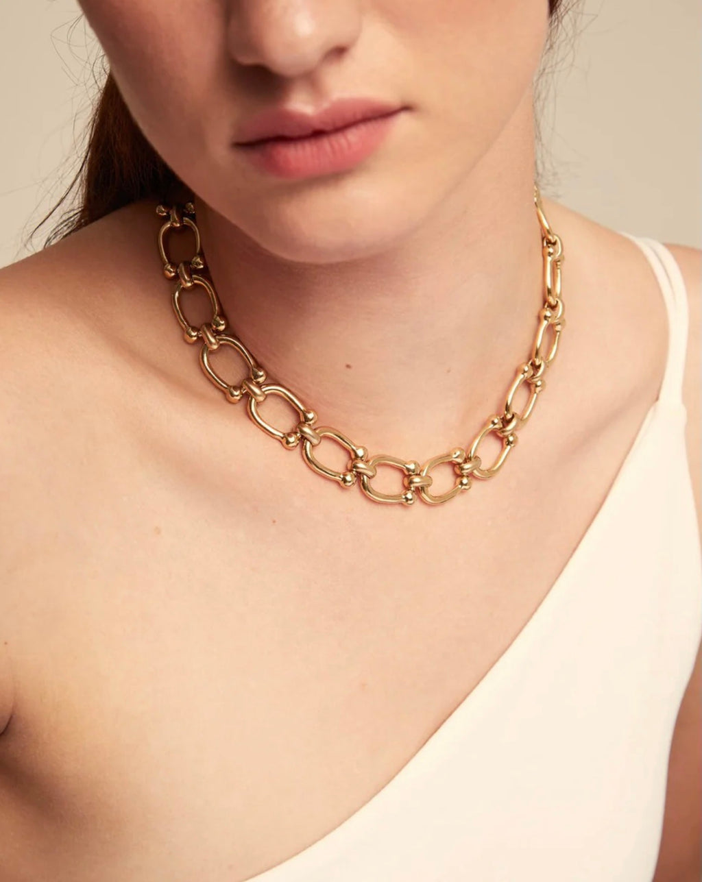UNO DE 5O- Short link Chain necklace image 3