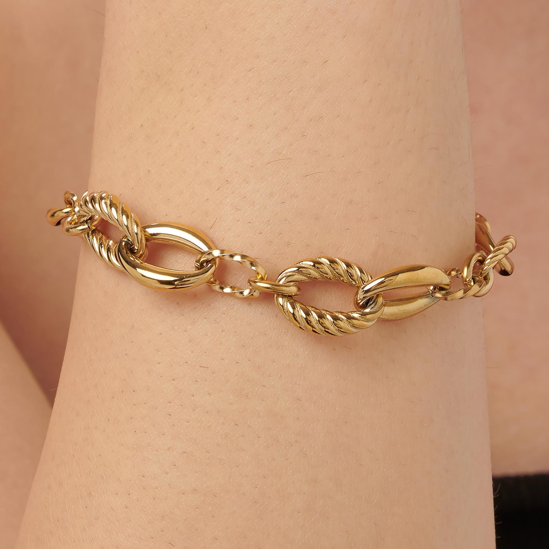 BROSWAY- Amy Gold Bracelet image 1