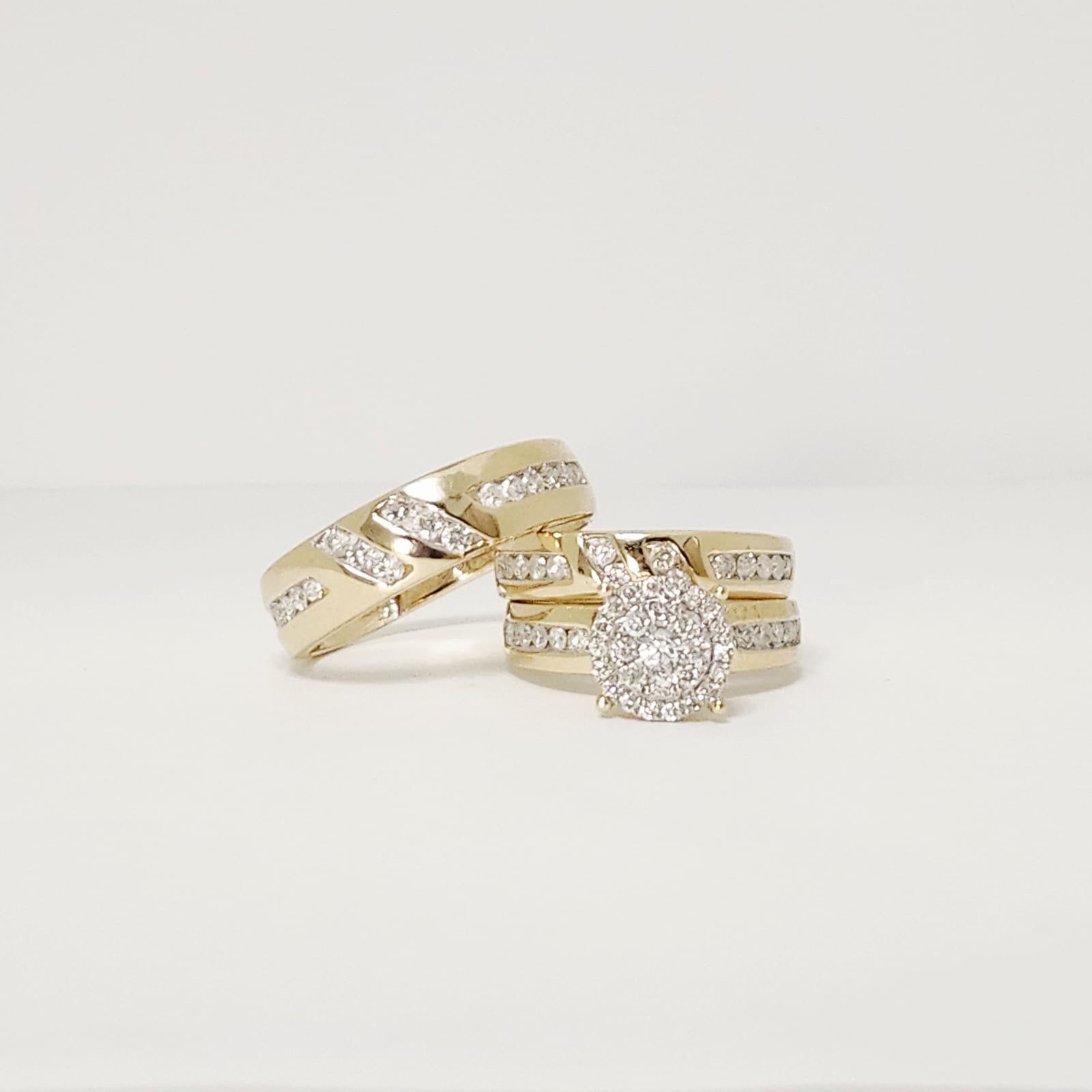 Diamond- Round Cut Wedding Set image 0