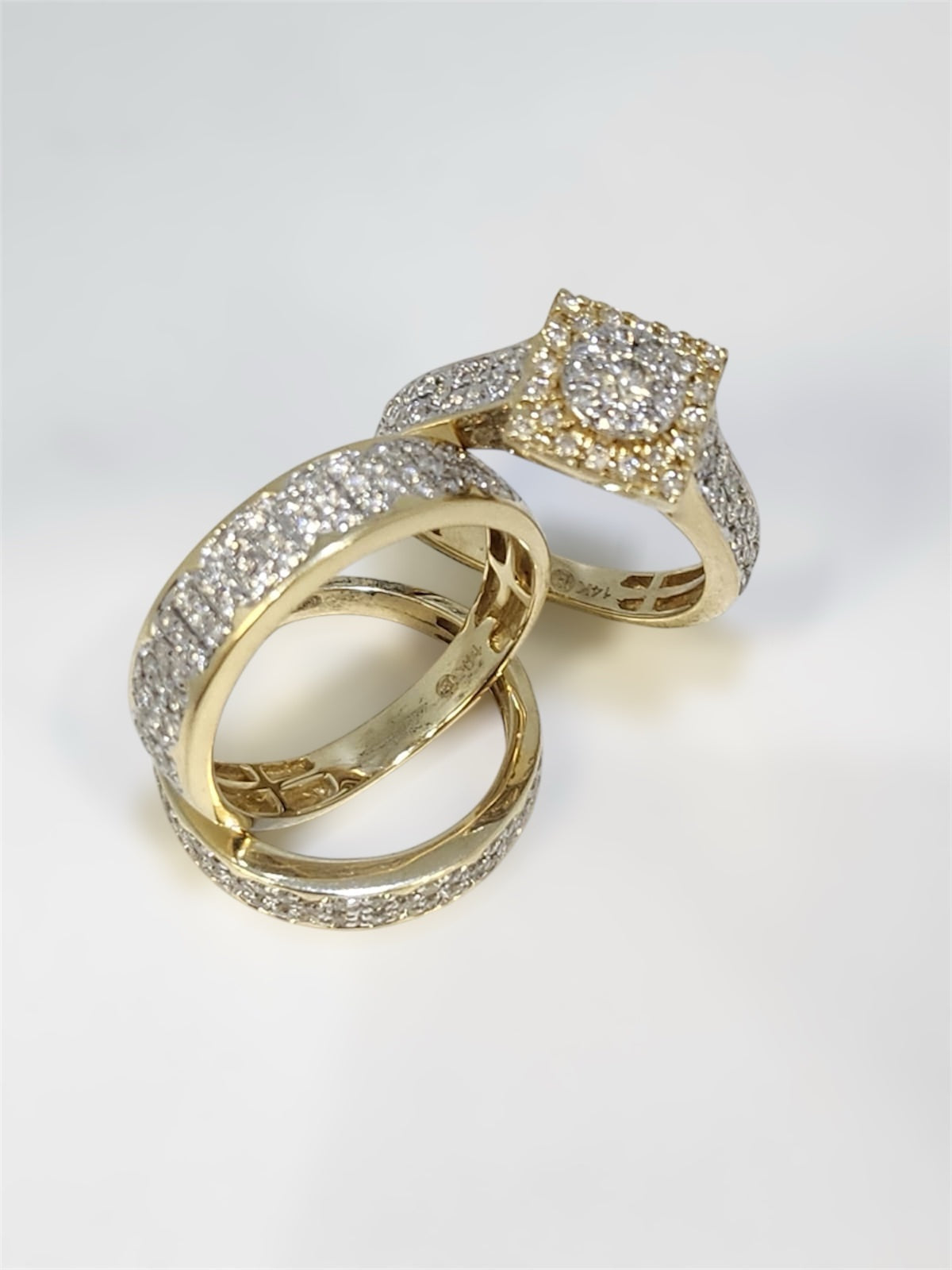 Diamond- Round Cut Wedding Set image 0