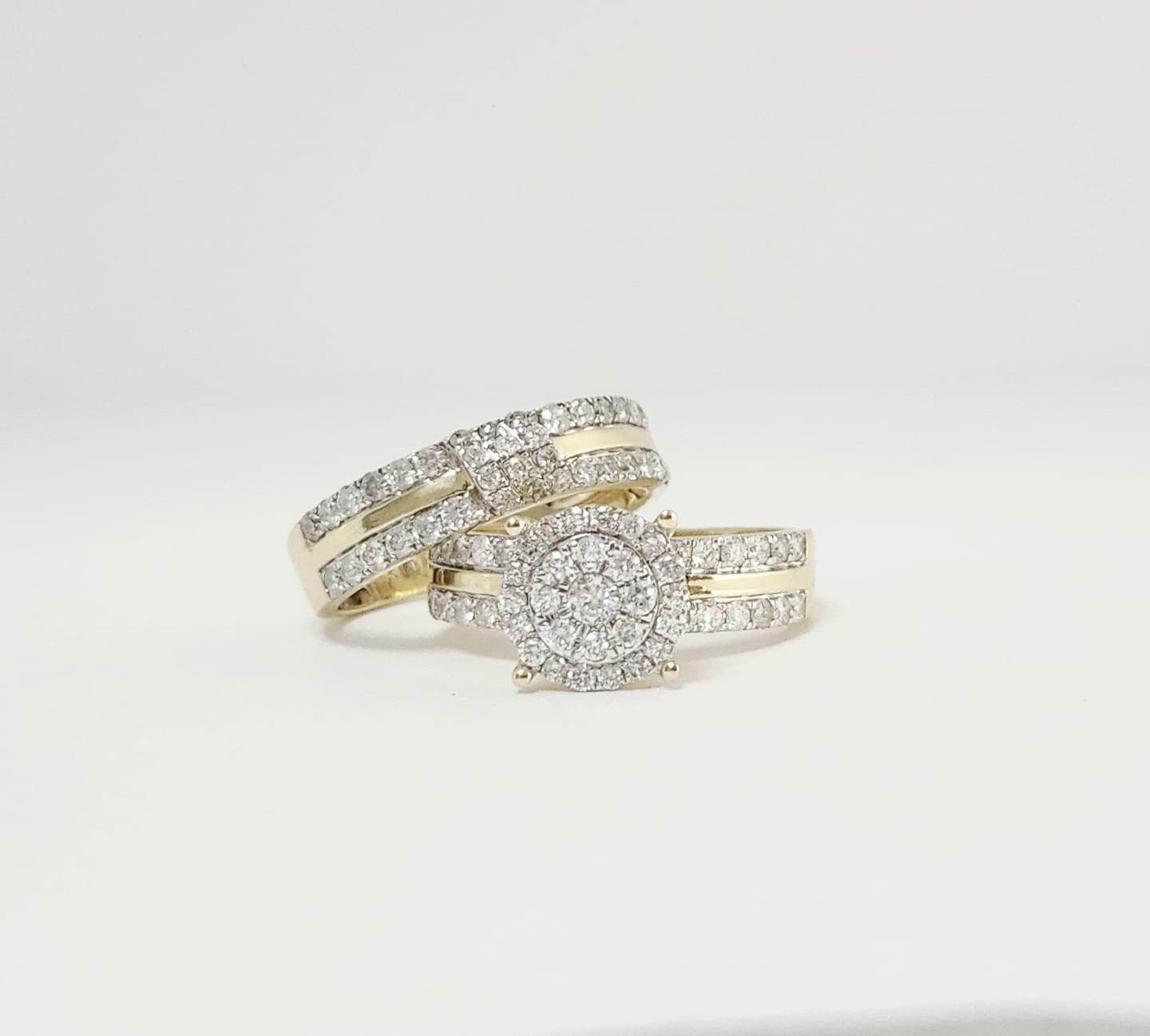 Diamond- Round Cut Wedding Set image 1