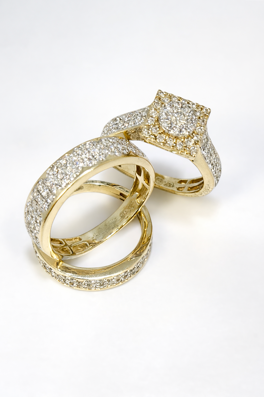 Diamond- Round Cut Wedding Set