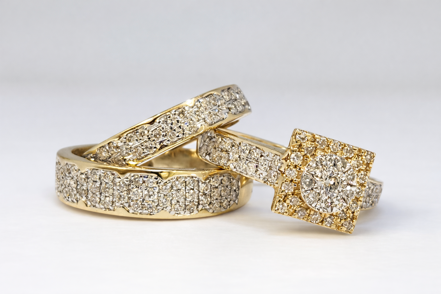 Diamond- Round Cut Wedding Set