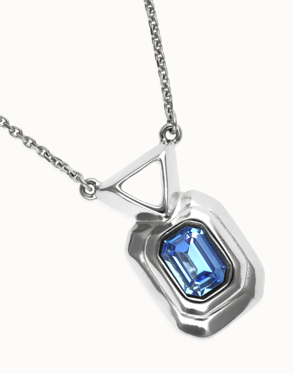 UNO DE 50- “Núcleo Collection” Necklace with rectangular blue faceted crystal