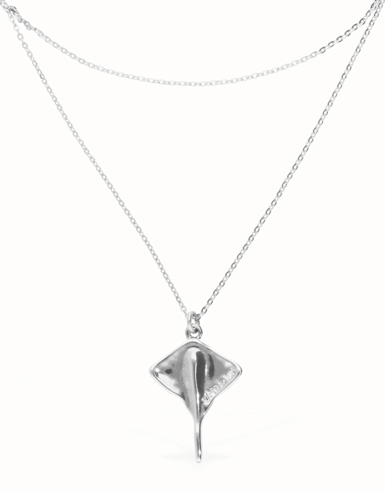 UNO DE 50- Multi strand chain necklace with manta ray