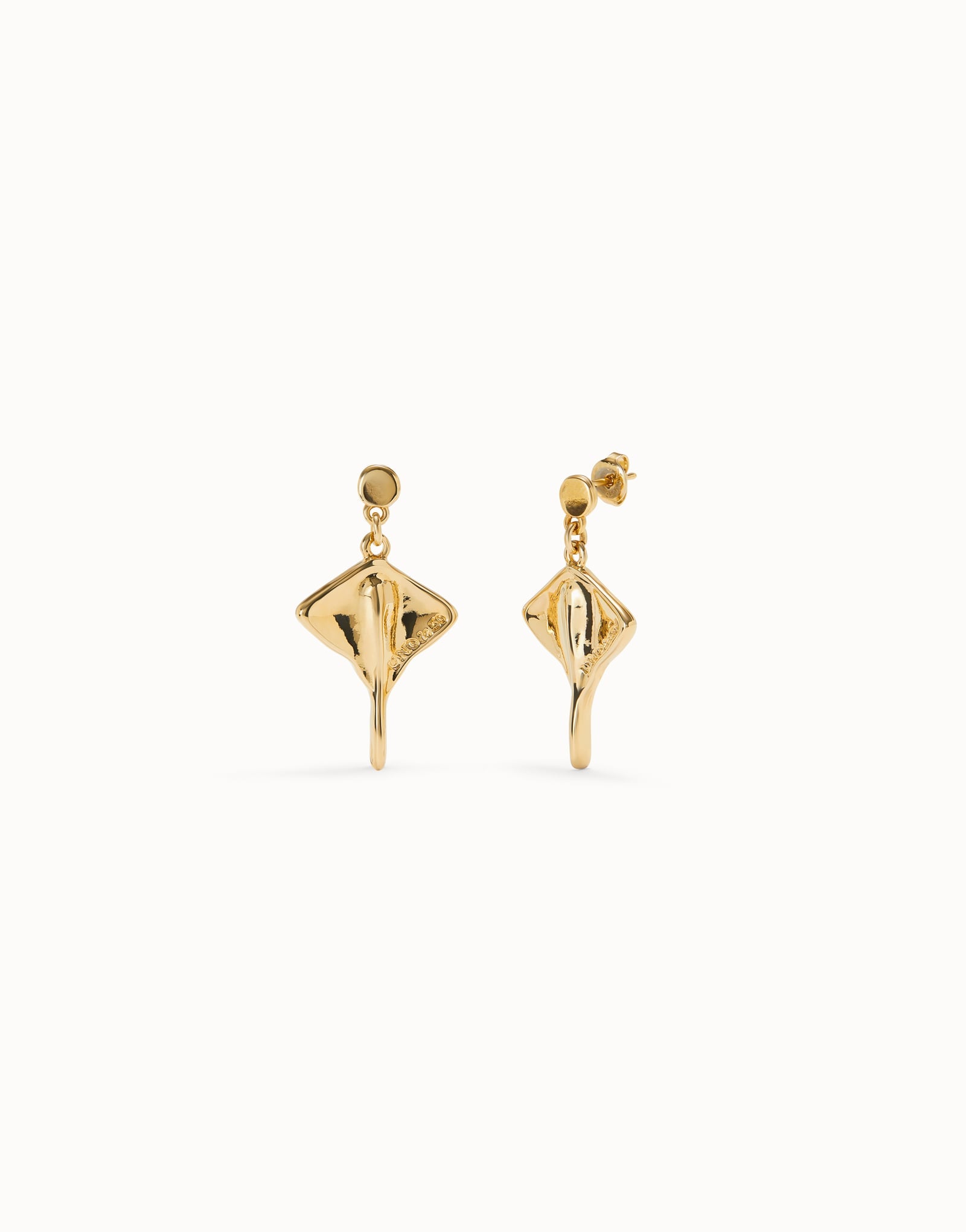 UNO DE 50- Manta ray-shaped drop earrings