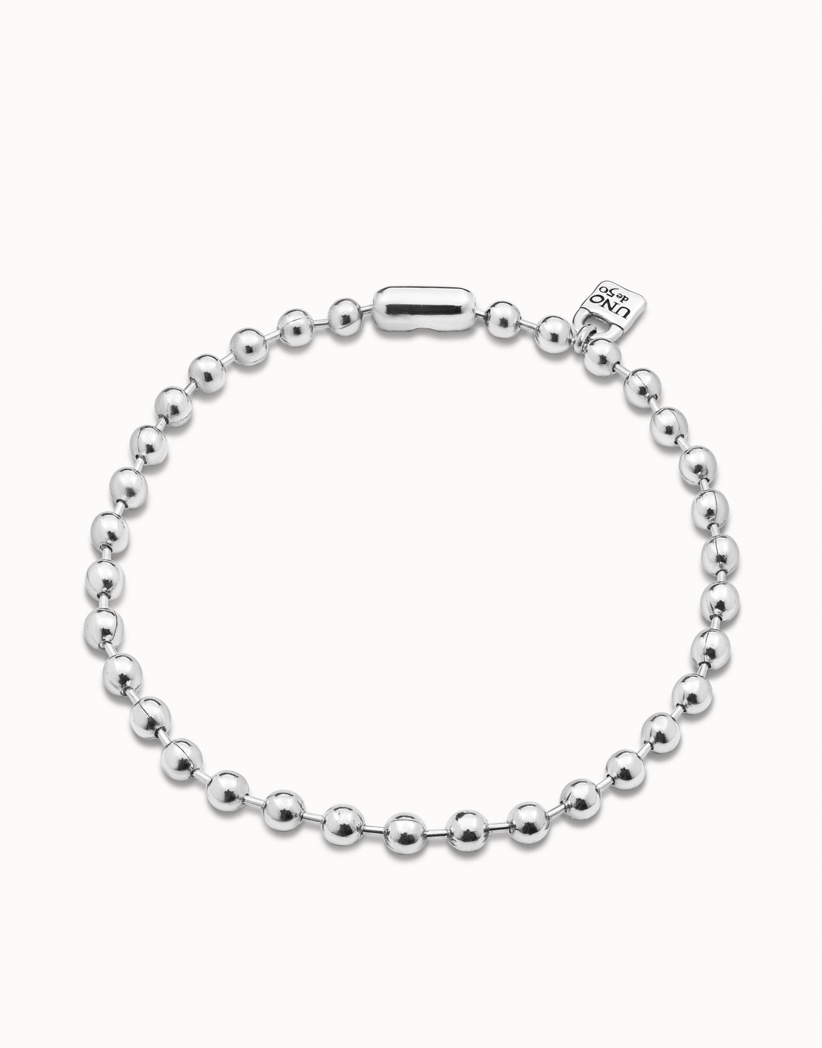 UNO DE 50- Copito de Nieve Necklace