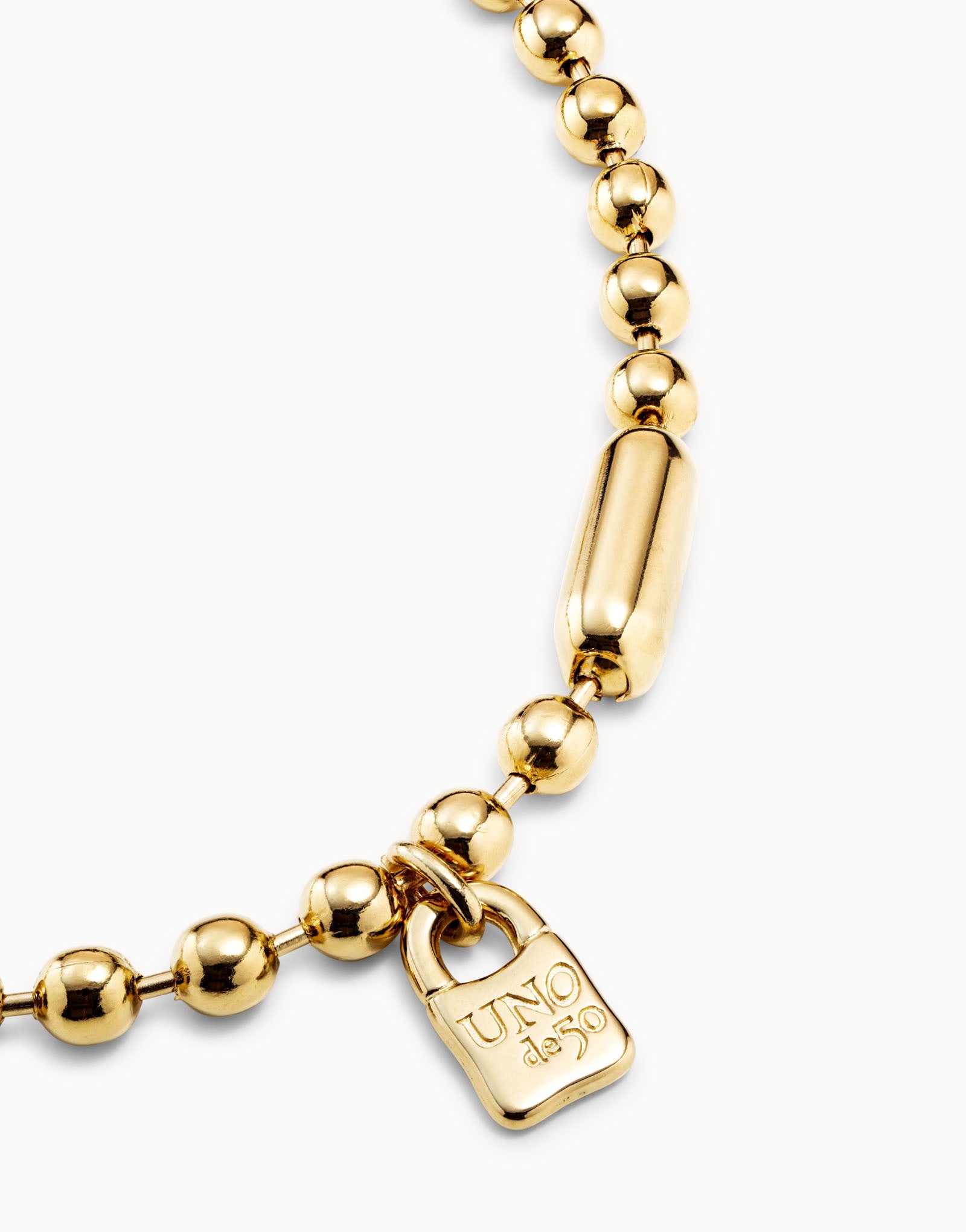 UNO DE 5O- Copito de Nieve Gold Necklace image 1