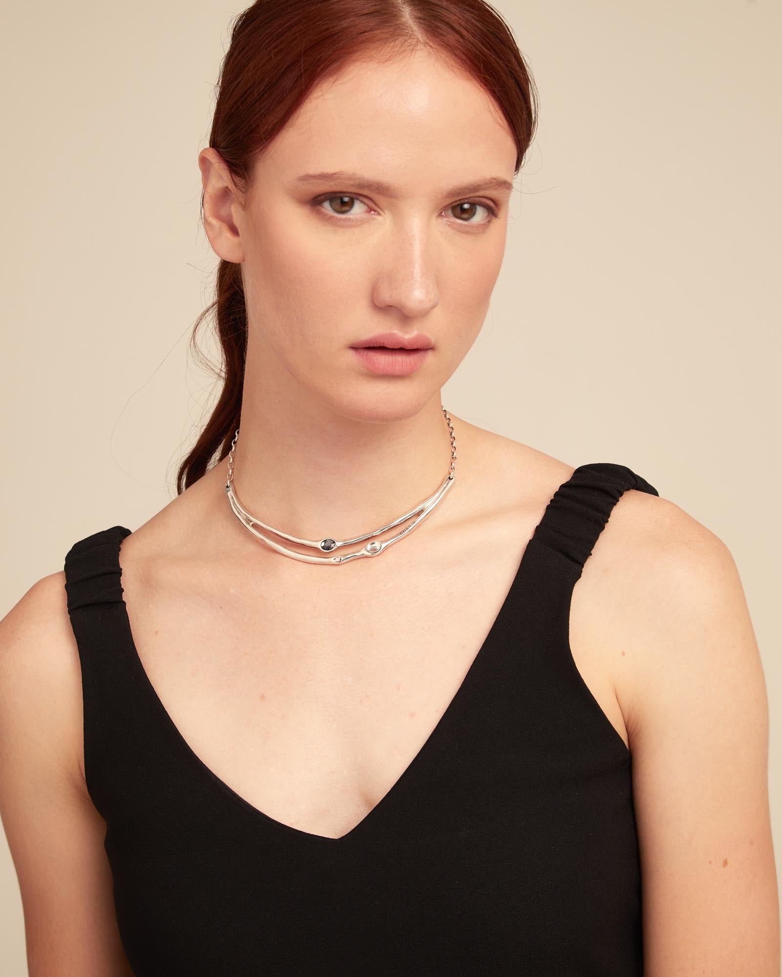 UNO DE 5O- Choker necklace with crystals image 2