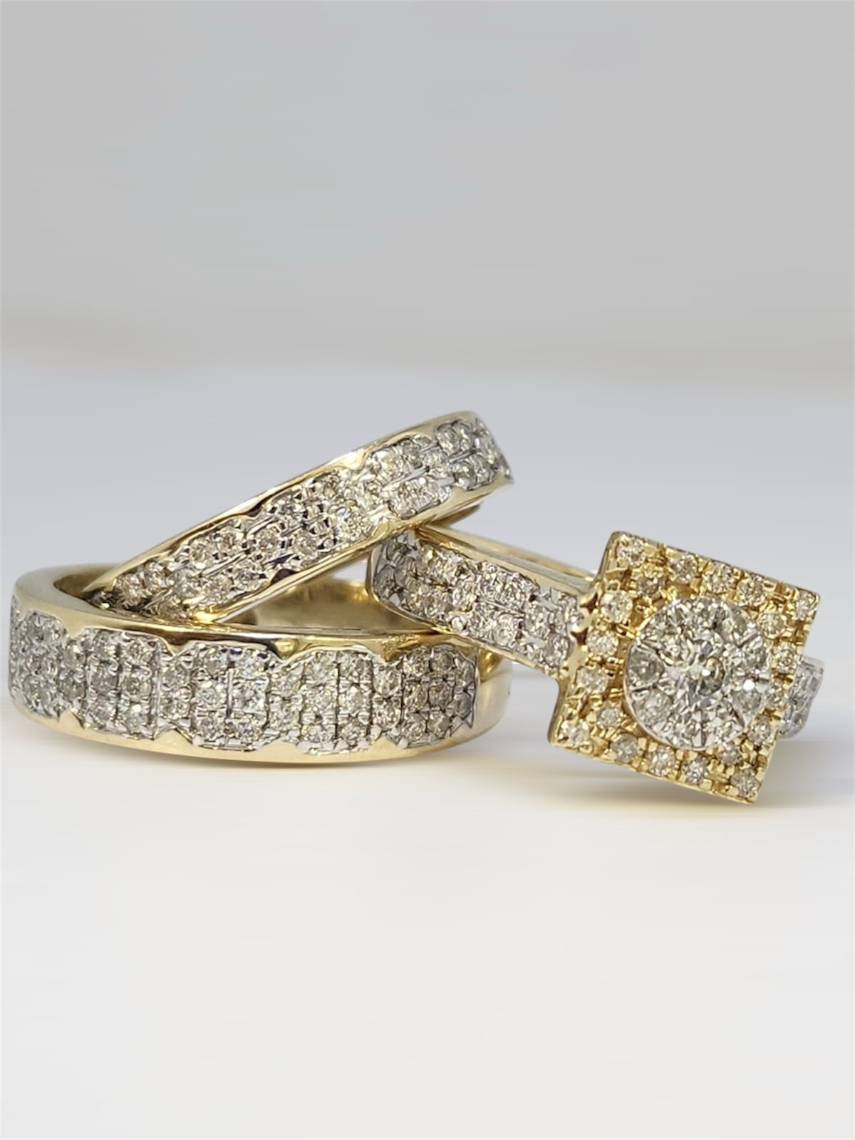 Diamond- Round Cut Wedding Set image 1