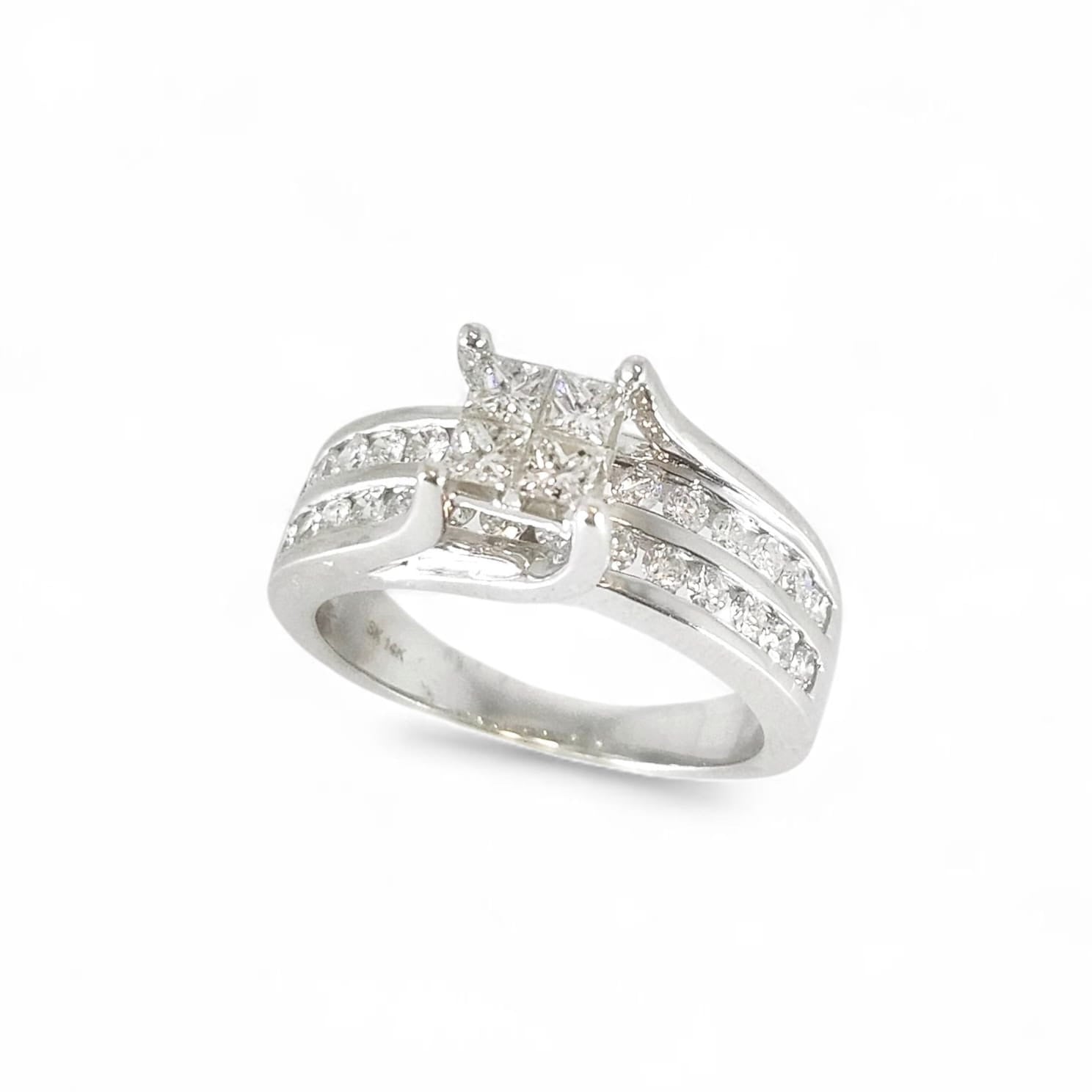 Diamond- Princess Cut Solitaire image 0